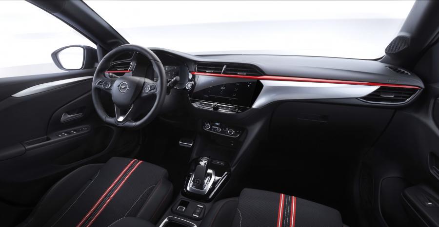 Торпедо Opel Corsa GS Line (F) 2019 года  (фото 7 из 44)